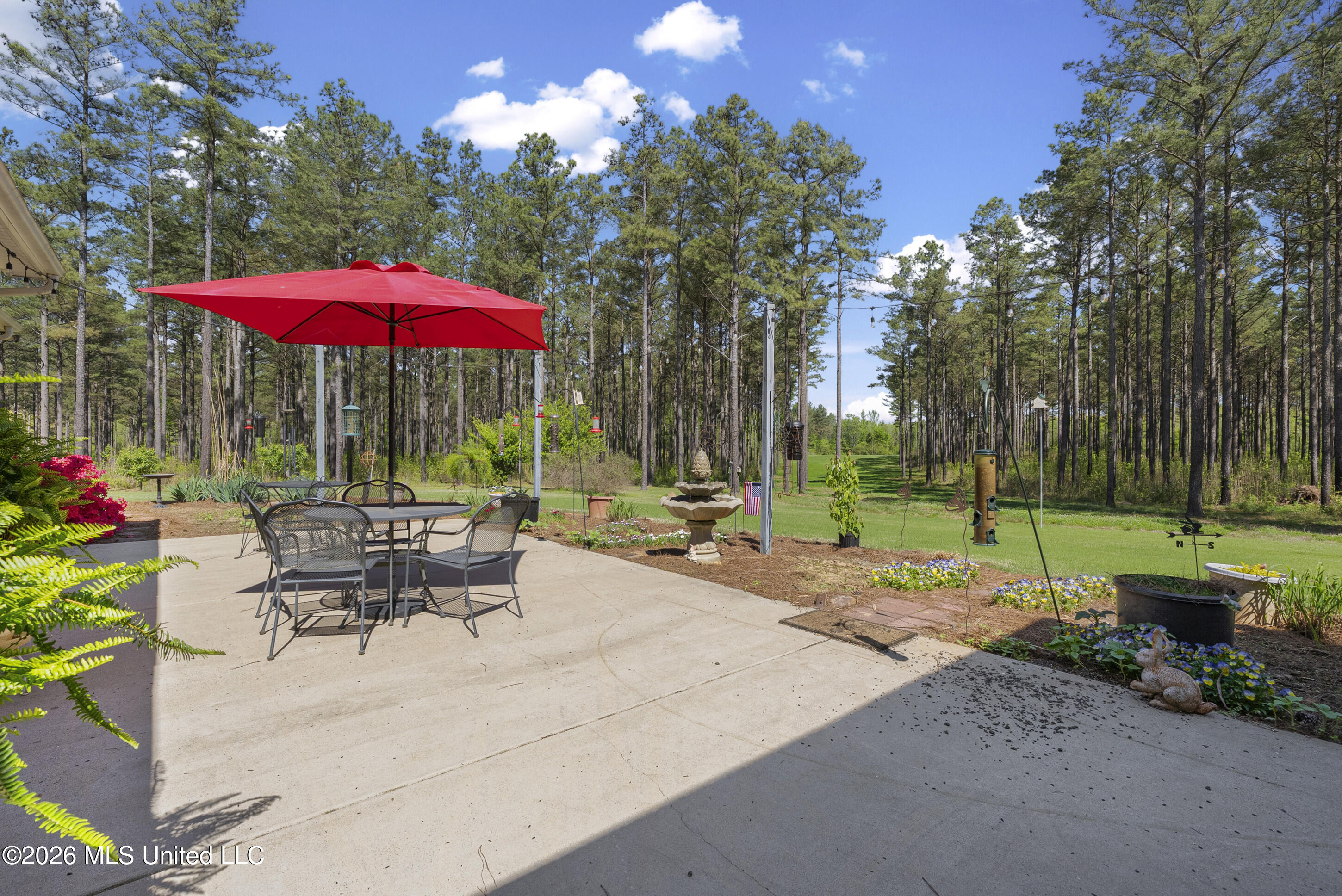 333 Paul White Road Como, MS 38619 - Photo 16 of 51 New 333 Patio 2