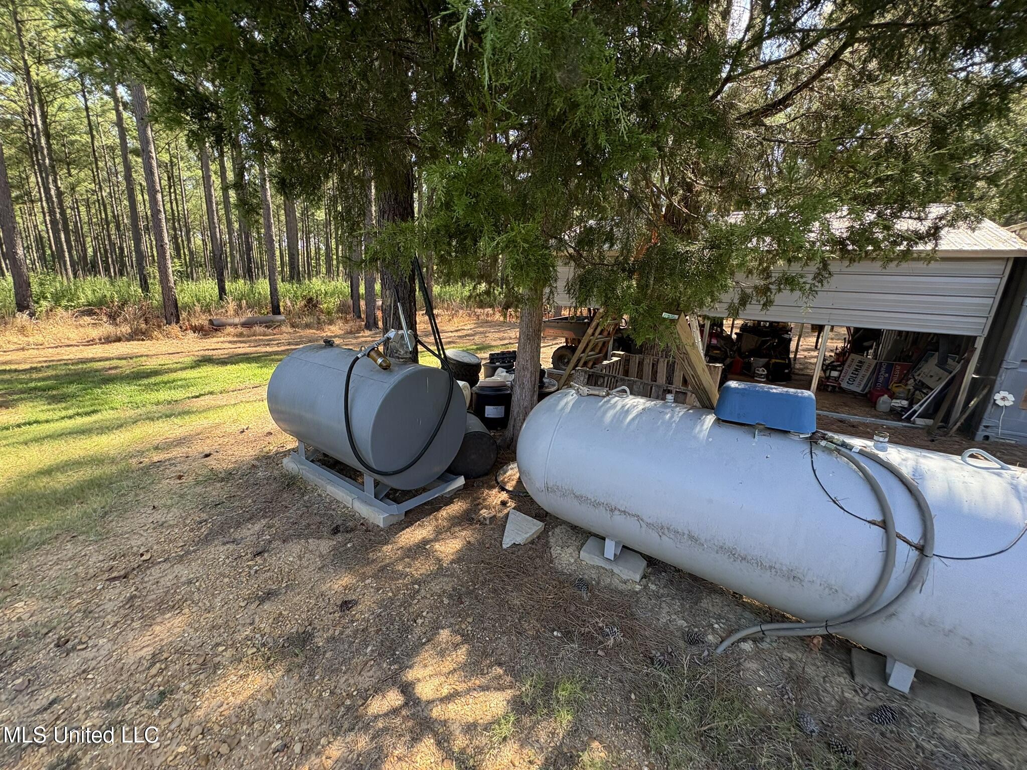 333 Paul White Road Como, MS 38619 - Photo 28 of 53 333 Paul White RD Fuel Tank