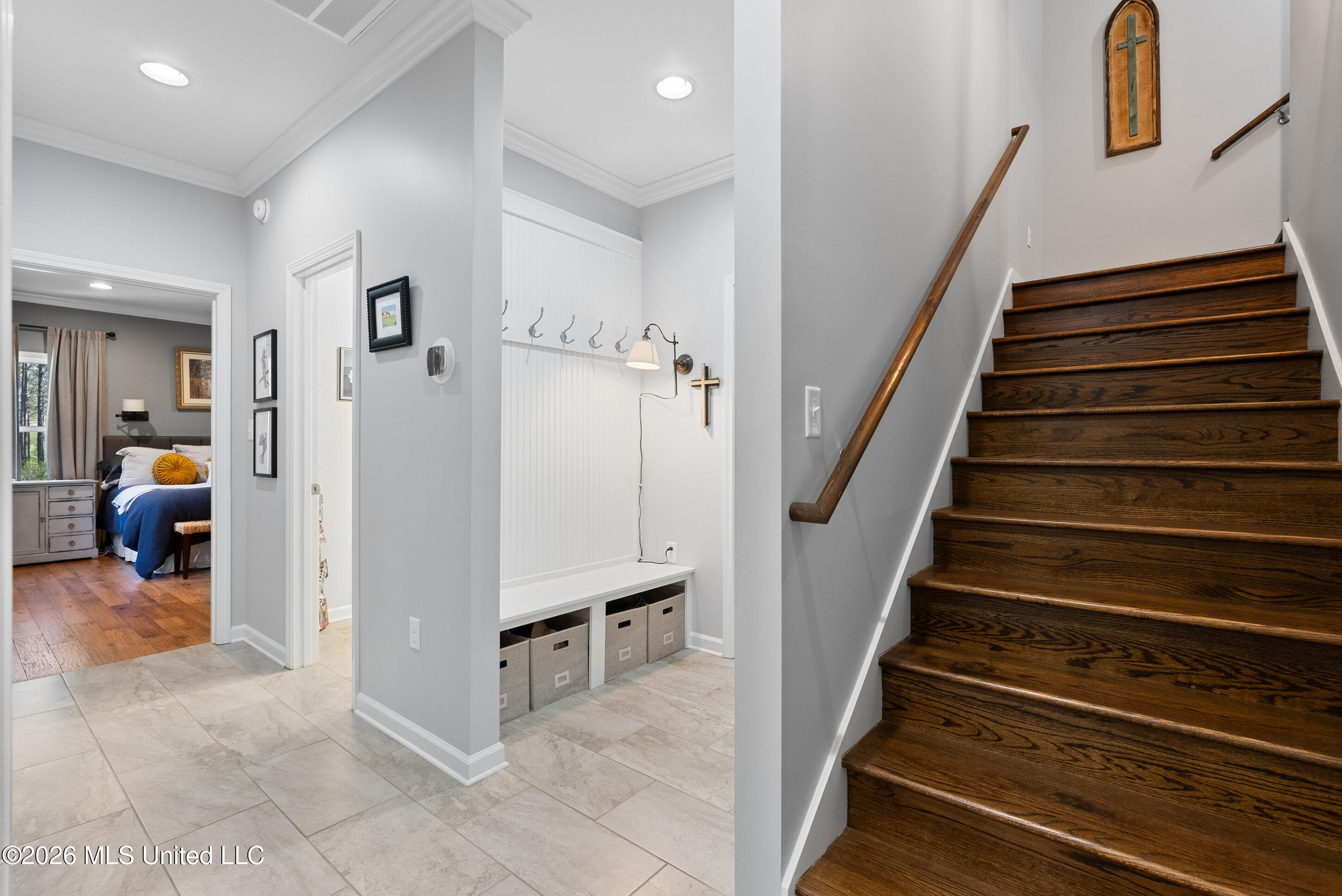 333 Paul White Road Como, MS 38619 - Photo 30 of 51 New 333 Stairs