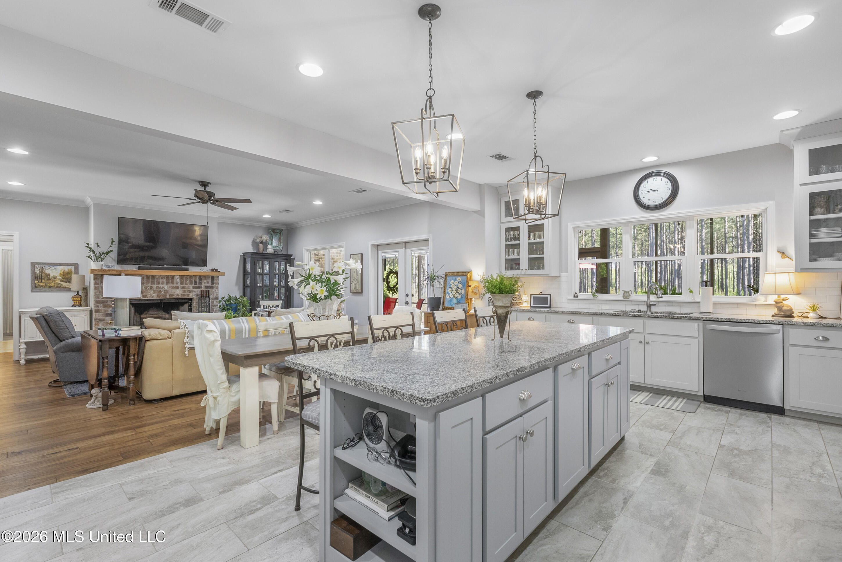 333 Paul White Road Como, MS 38619 - Photo 41 of 51 New 333 Kitchen Den
