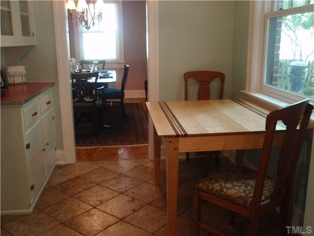 304 Brooks Avenue Raleigh, NC 27607 - Photo 11 of 14 a dining room with furniture and window
