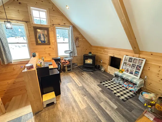 $360,000 | 46 Makalas Way, Thetford, VT 05045