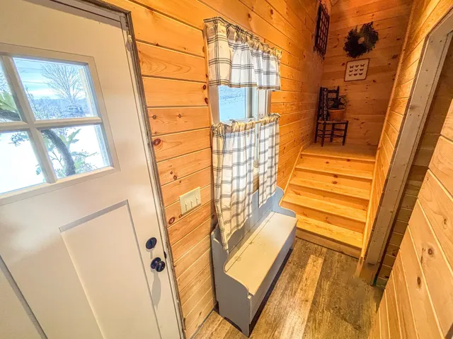 $360,000 | 46 Makalas Way, Thetford, VT 05045