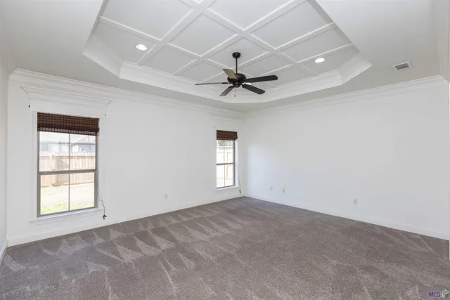 $373,000 | 7335 Oakview Drive, Zachary, LA 70791