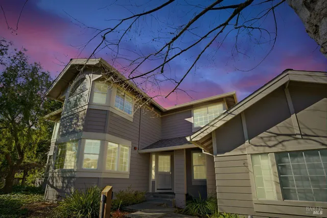 $999,000 | 39 Little Creek Lane, Novato, CA 94945