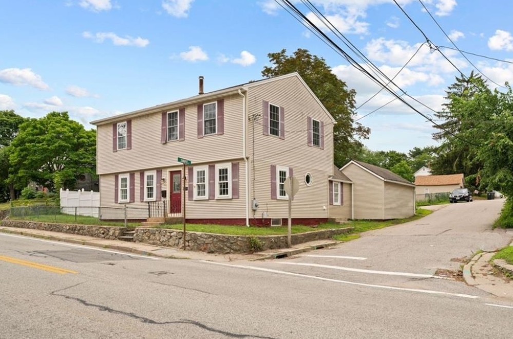 73 South Main Street Coventry, RI 02816 - Photo 3 of 46 Gallery Image 3