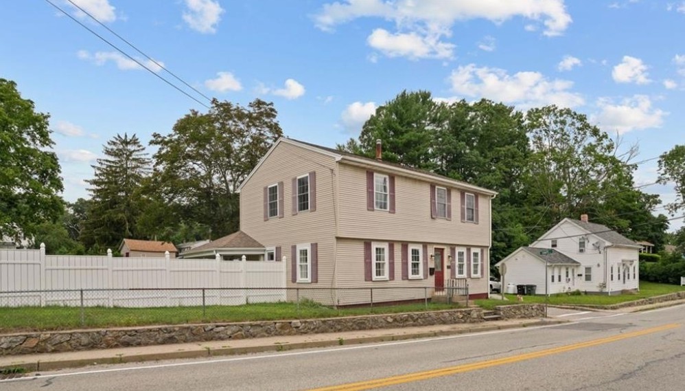 73 South Main Street Coventry, RI 02816 - Photo 4 of 46 Gallery Image 4