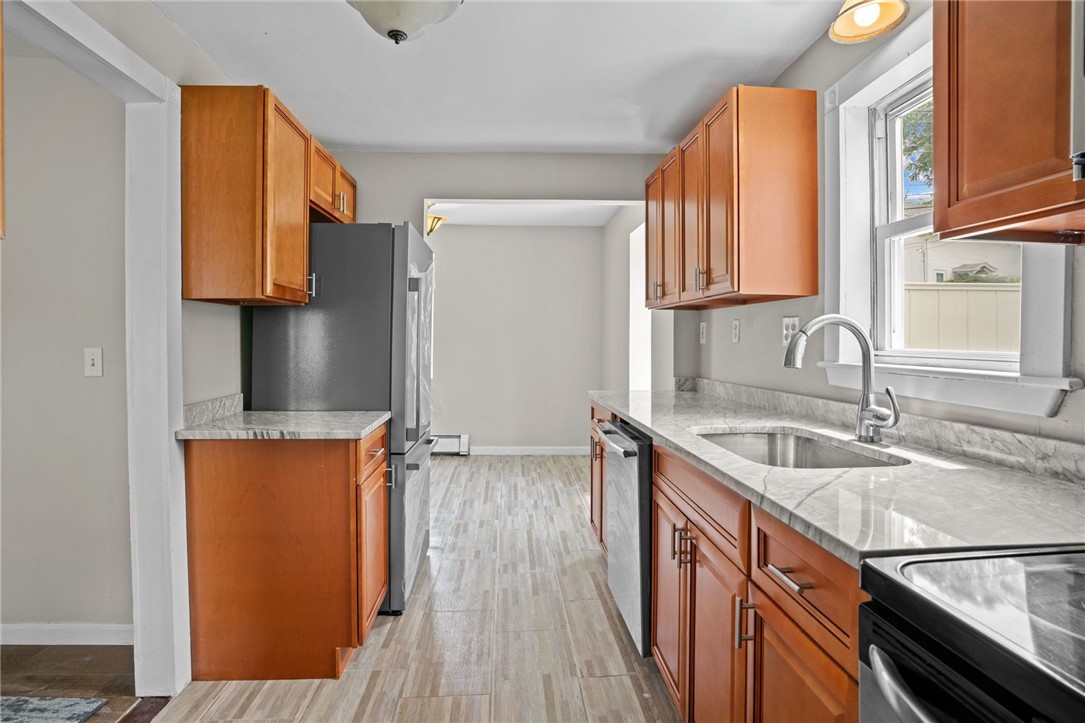 73 South Main Street Coventry, RI 02816 - Photo 7 of 46 Gallery Image 7