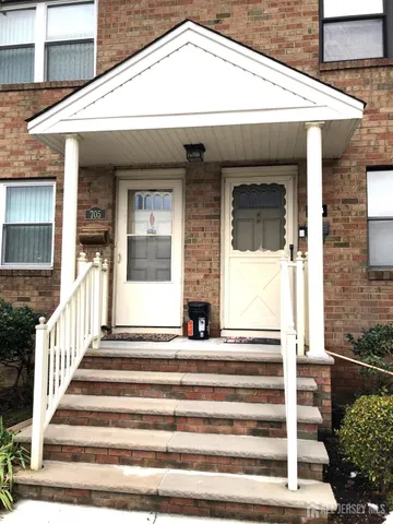 $470,000 | 705 Sharon Garden Court, Woodbridge, NJ 07095