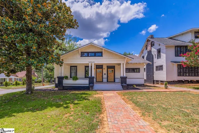 $1,400 | 536 Peronneau Street, Unit B, Spartanburg, SC 29306