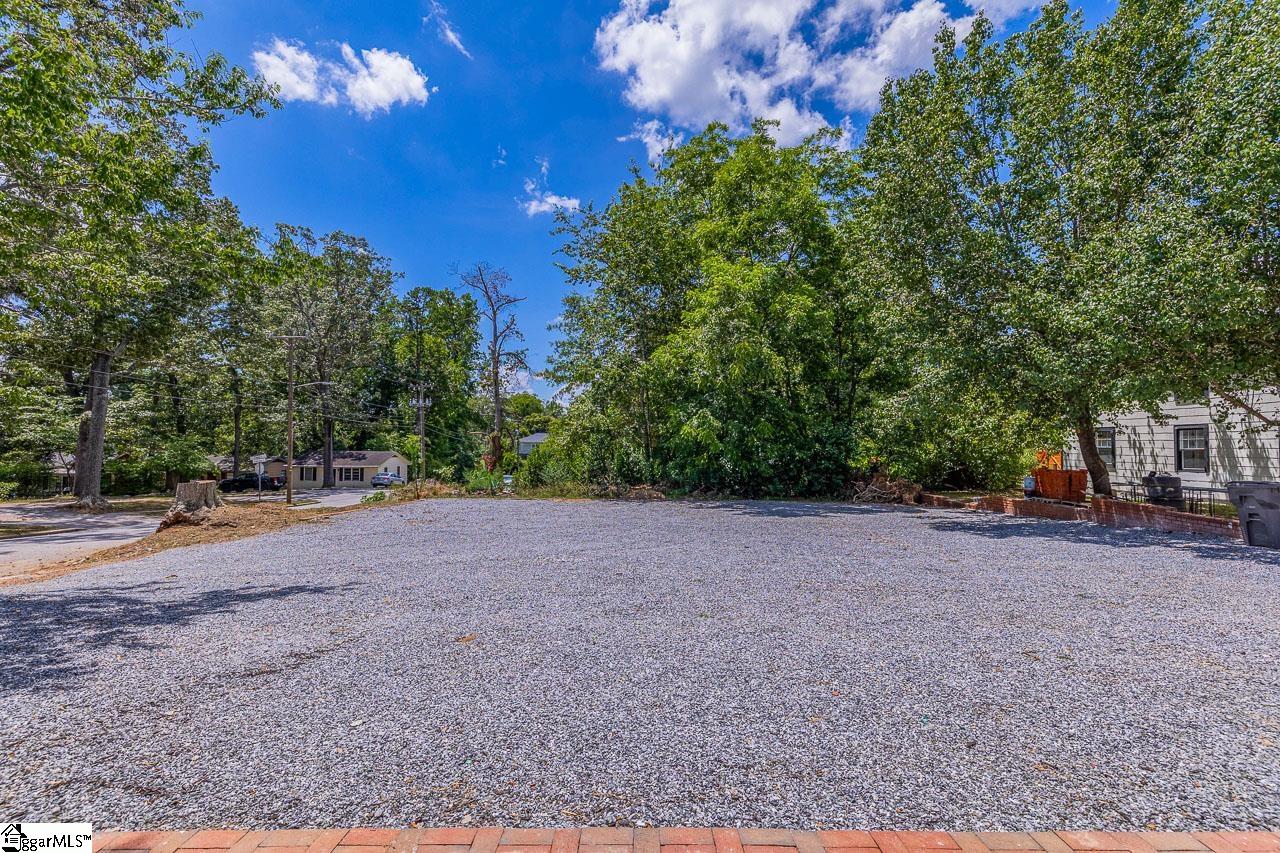 536 Peronneau Street, Unit B Spartanburg, SC 29306 - Photo 30 of 33