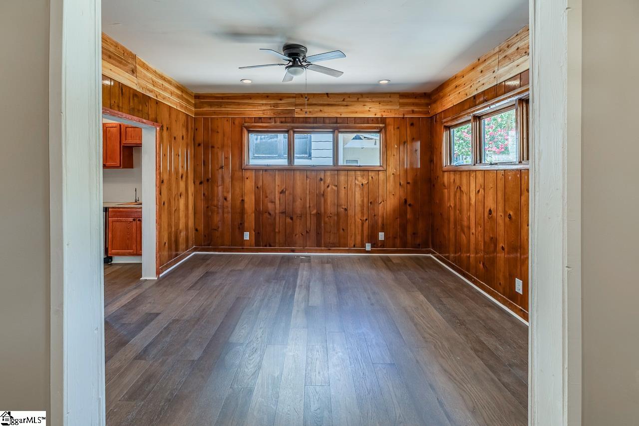 536 Peronneau Street, Unit B Spartanburg, SC 29306 - Photo 4 of 33