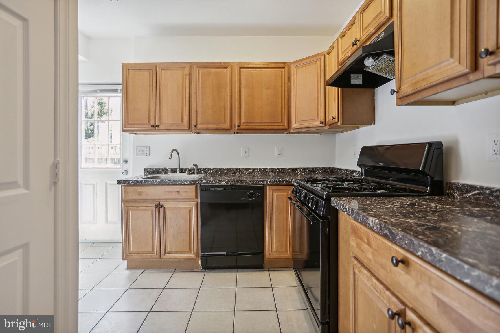 1175 3rd Street Northeast Washington, DC 20002 - Photo 10 of 26