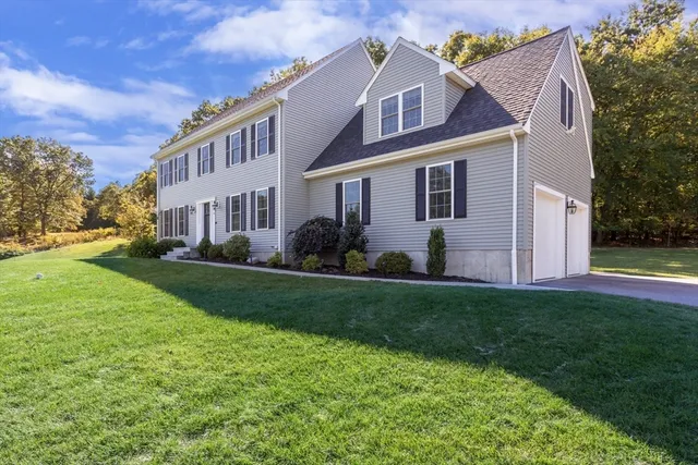 $1,050,000 | 56 Fuller Place, Franklin, MA 02038