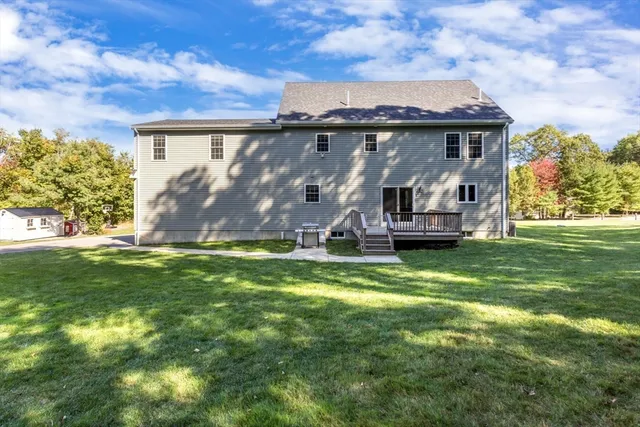 $1,050,000 | 56 Fuller Place, Franklin, MA 02038