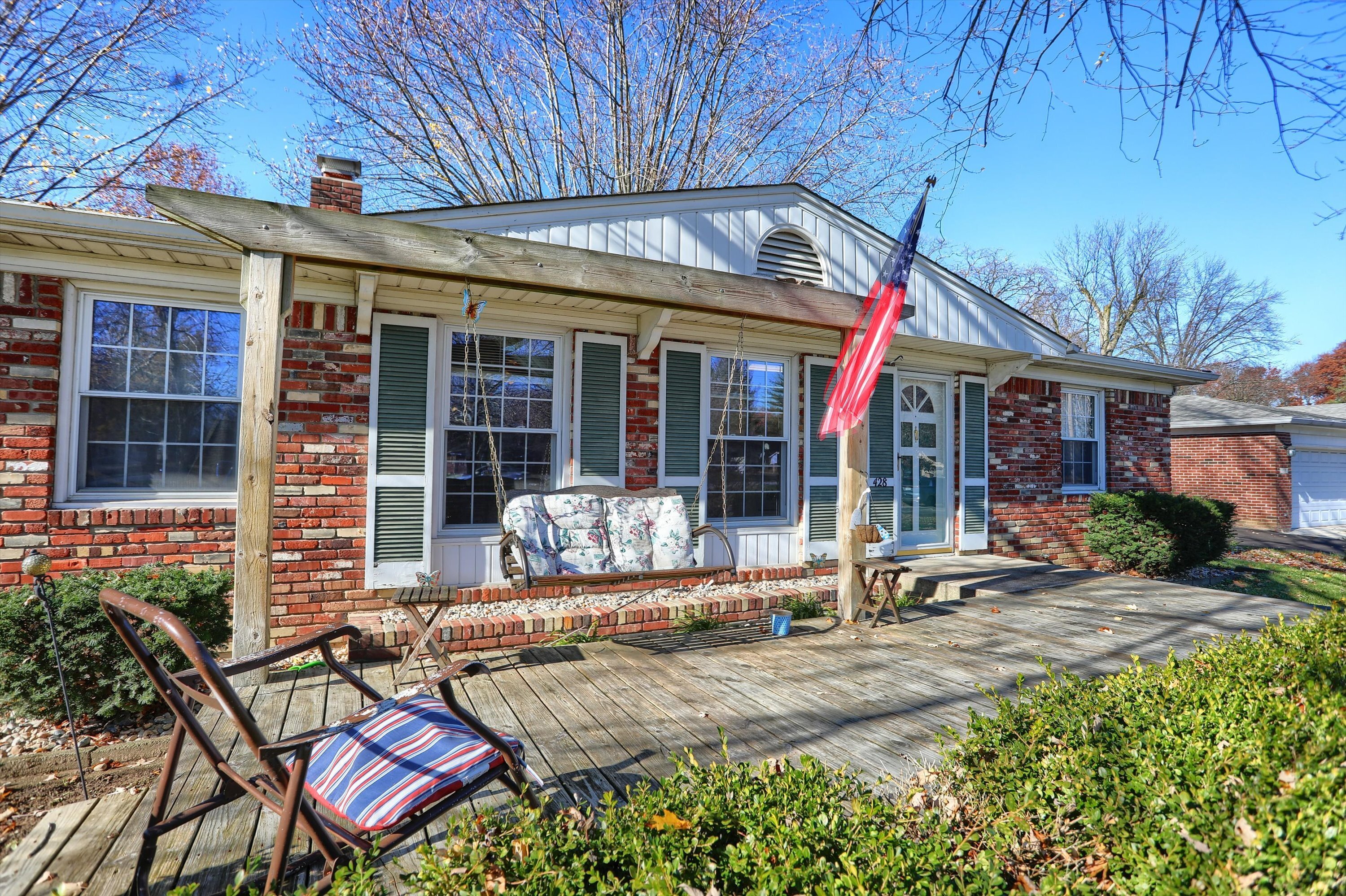 428 North Girls School Road Indianapolis, IN 46214 - Photo 4 of 34