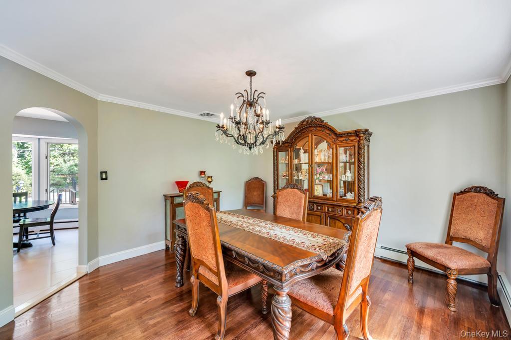 10 South Lot Road Smithtown, NY 11787 - Photo 9 of 50