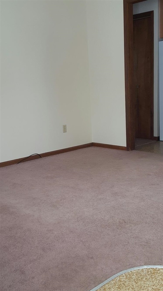1332 Ridge Road Mount Pleasant, MI 48858 - Photo 2 of 30 1906055-1.JPG