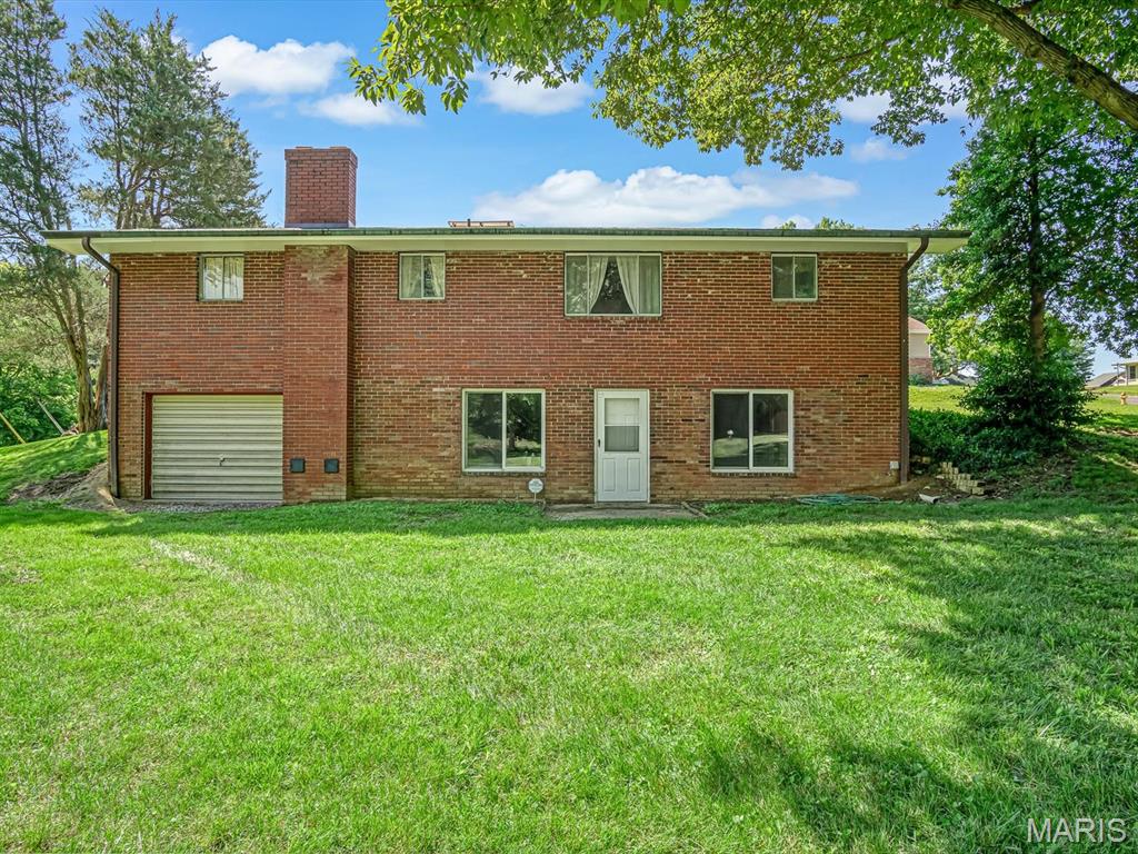511 South 10th Street Belleville, IL 62220 - Photo 22 of 39