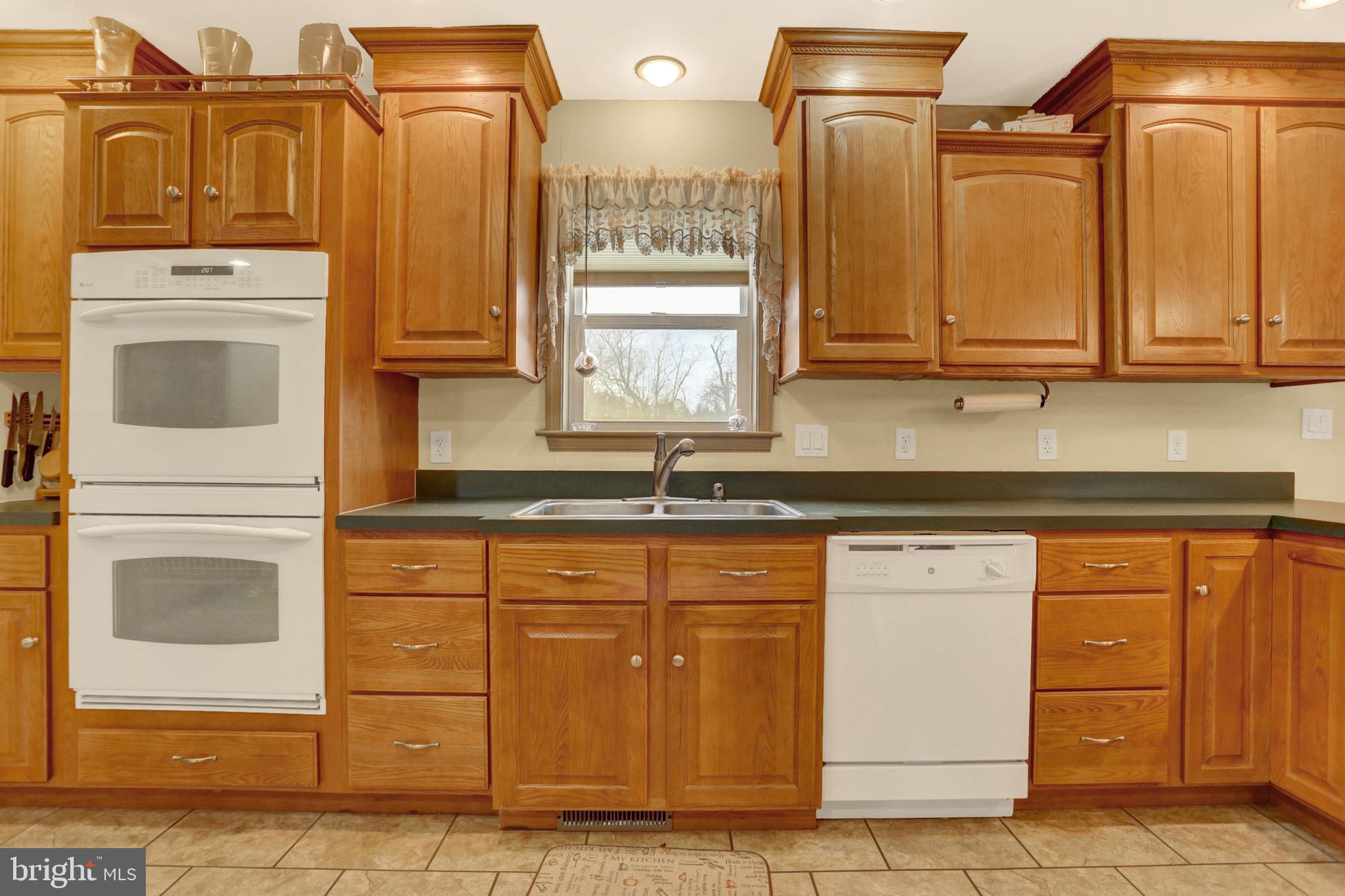 57 Maphelia Road York, PA 17406 - Photo 18 of 59 Gallery Image 18