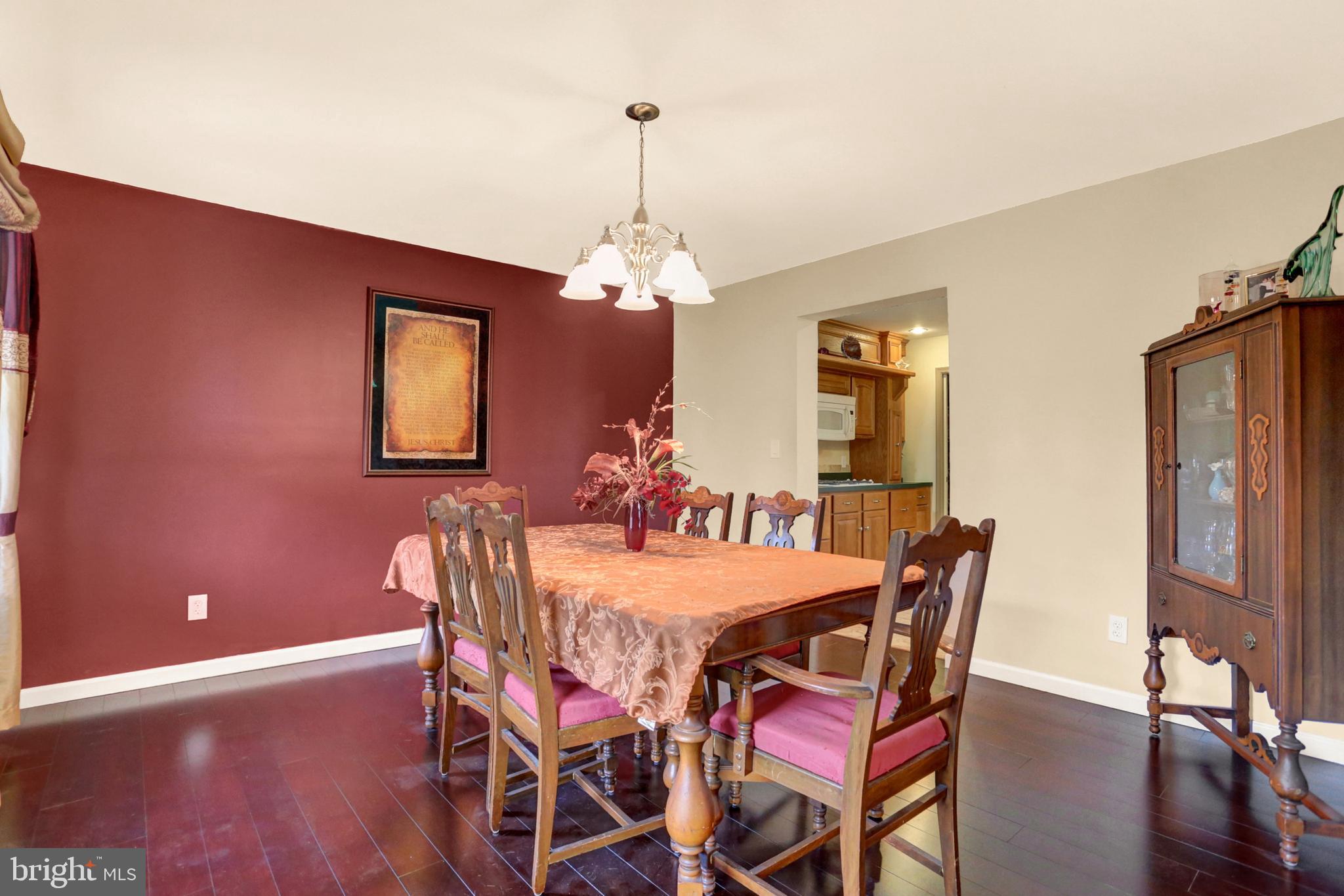 57 Maphelia Road York, PA 17406 - Photo 10 of 59 Gallery Image 10