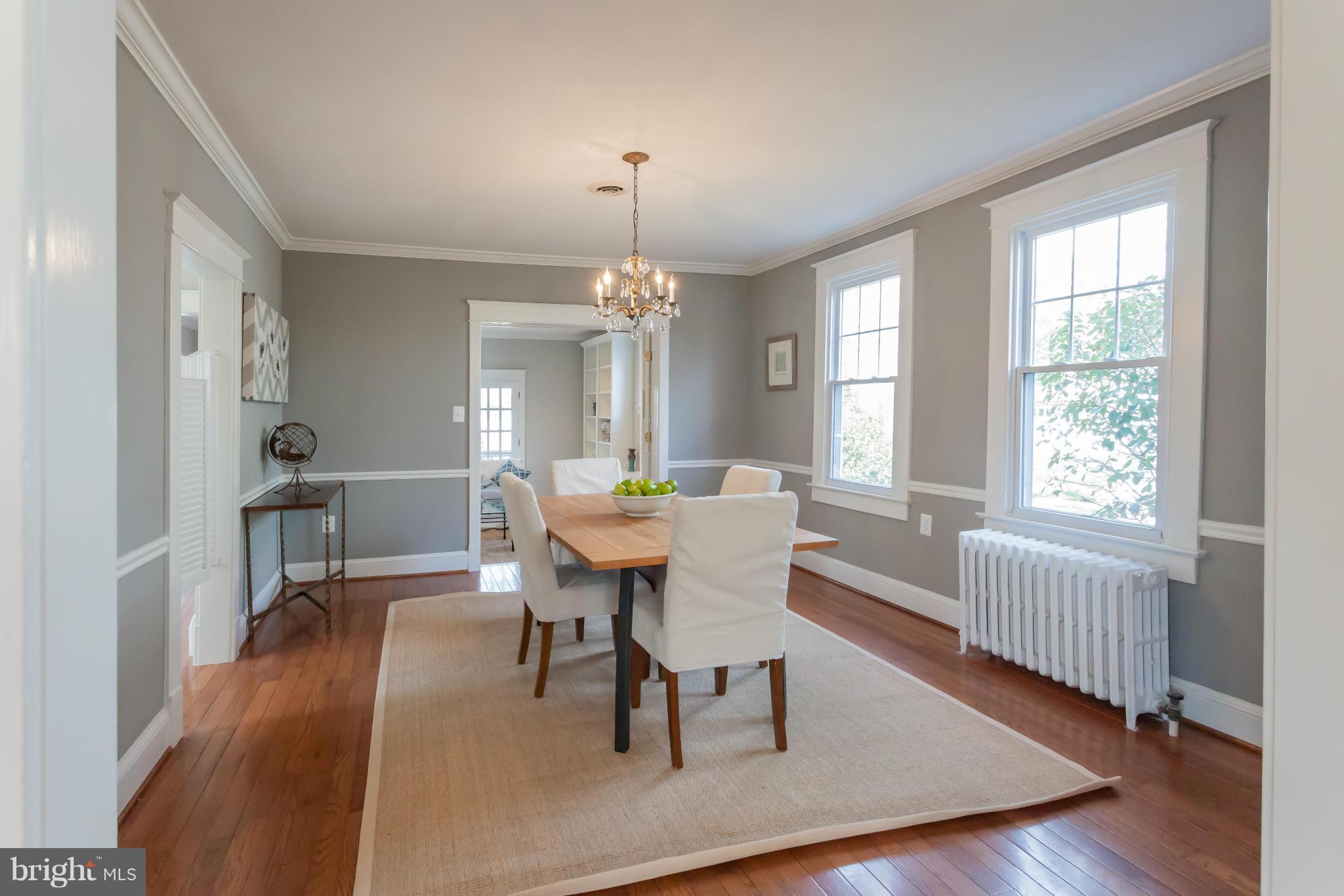 2531 Key Boulevard Arlington, VA 22201 - Photo 6 of 19 a view of a dining room with furniture and window