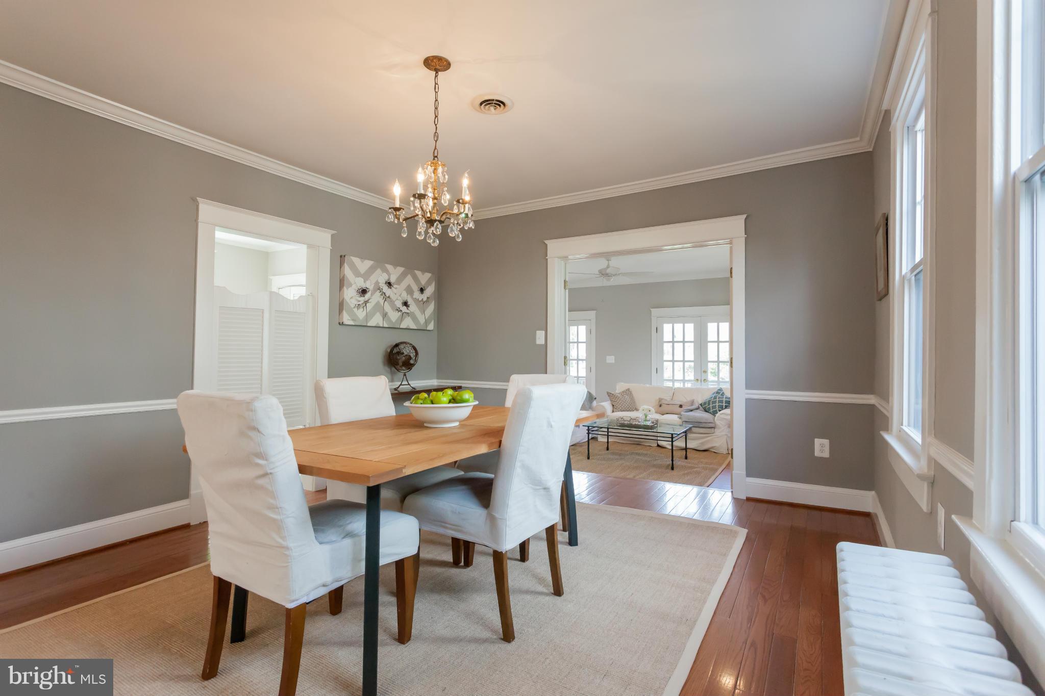 2531 Key Boulevard Arlington, VA 22201 - Photo 7 of 19 a view of a dining room with furniture window and wooden floor