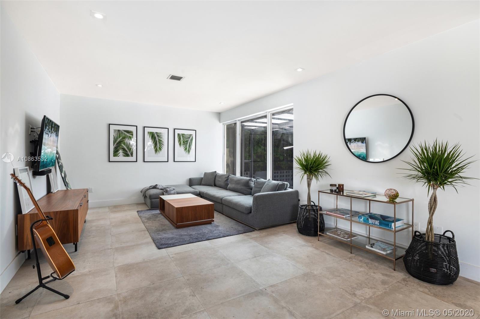 518 West 30th Street Miami Beach, FL 33140 - Photo 13 of 38