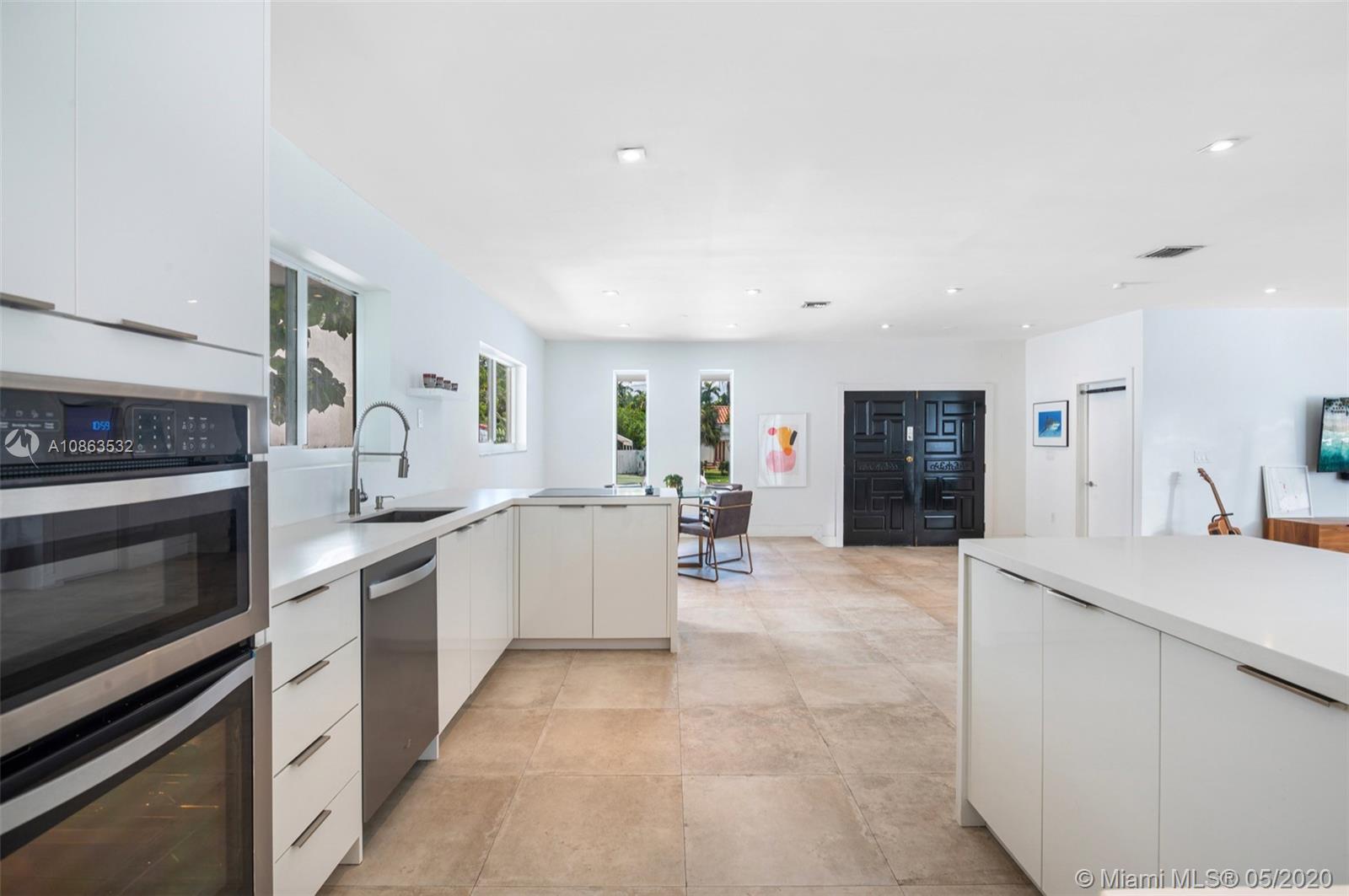 518 West 30th Street Miami Beach, FL 33140 - Photo 20 of 38