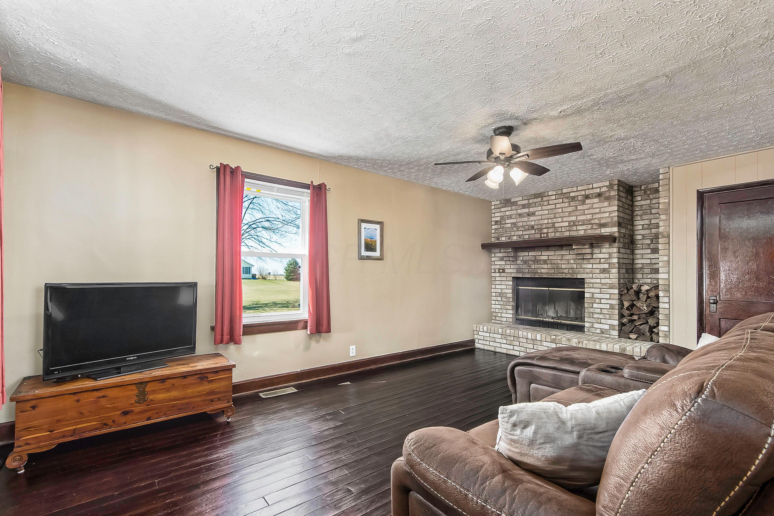 13286 Ridgeway Road Orient, OH 43146 - Photo 9 of 47 Gallery Image 9