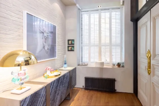 $3,950,000 | 59 Barrow Street, Unit 1 | West Village