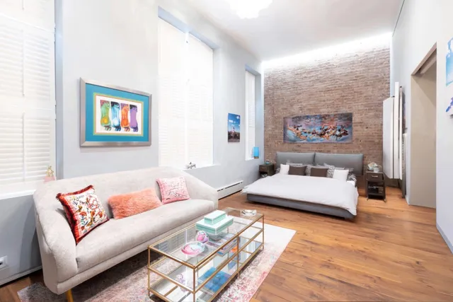 $3,950,000 | 59 Barrow Street, Unit 1 | West Village