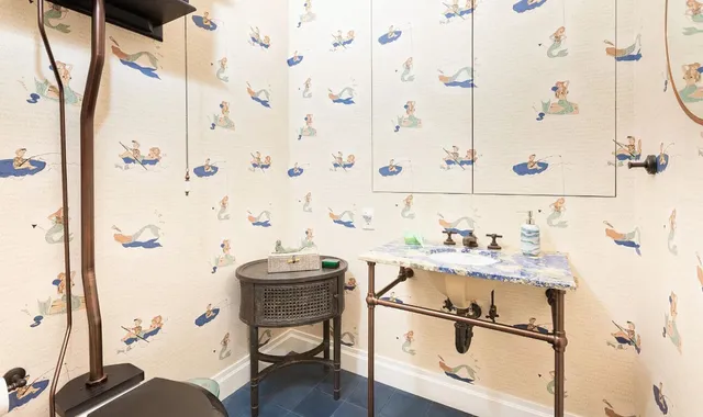 $3,950,000 | 59 Barrow Street, Unit 1 | West Village