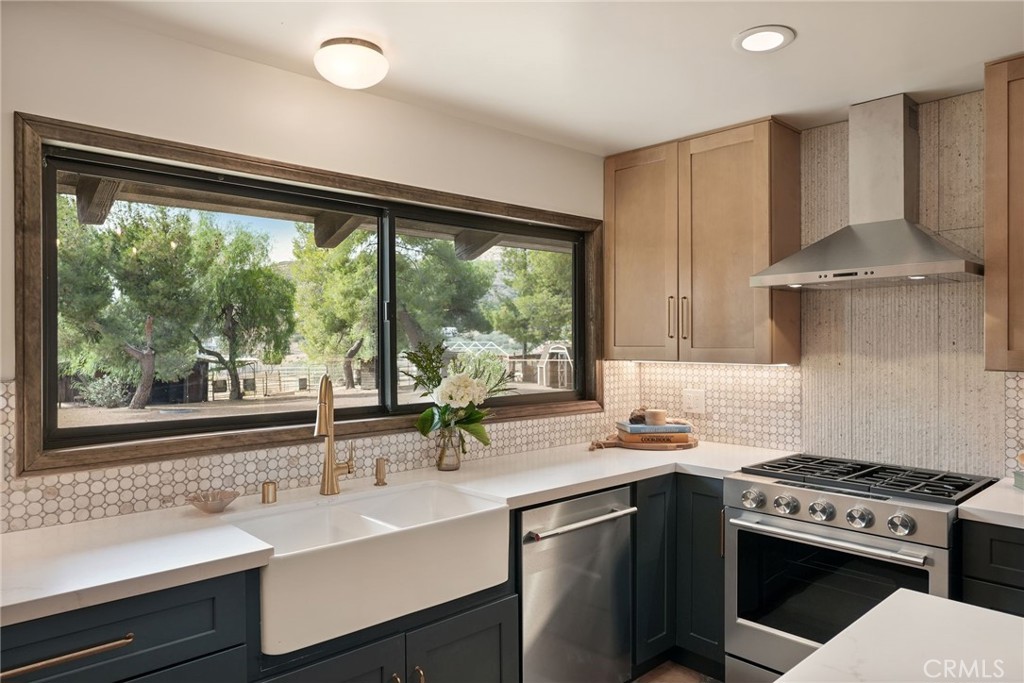 11560 Darling Road Agua Dulce, CA 91390 - Photo 24 of 75 Gallery Image 24