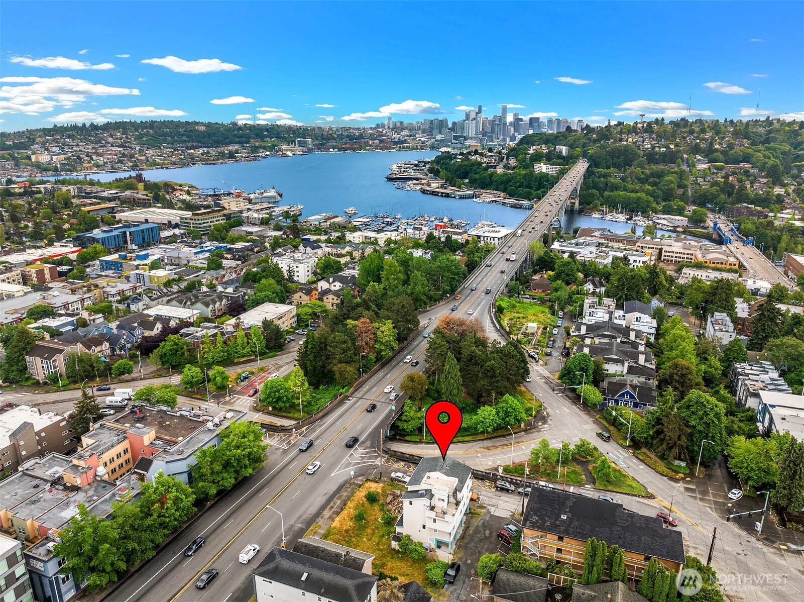 816 North 38th Street Seattle, WA 98103 - Photo 2 of 12