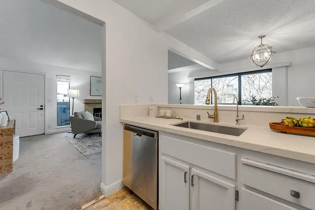 $698,000 | 1913 La Terrace Circle, San Jose, CA 95123