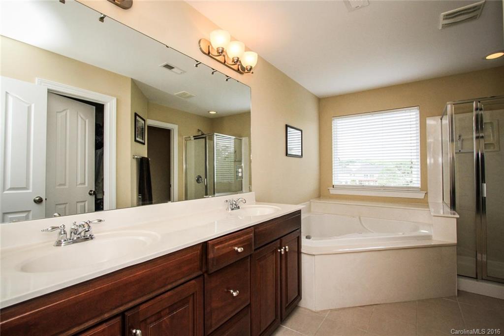 5922 Trailwater Road Charlotte, NC 28278 - Photo 11 of 24 Gallery Image 11