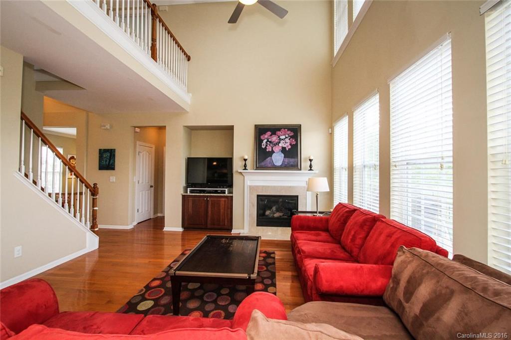 5922 Trailwater Road Charlotte, NC 28278 - Photo 3 of 24 Gallery Image 3
