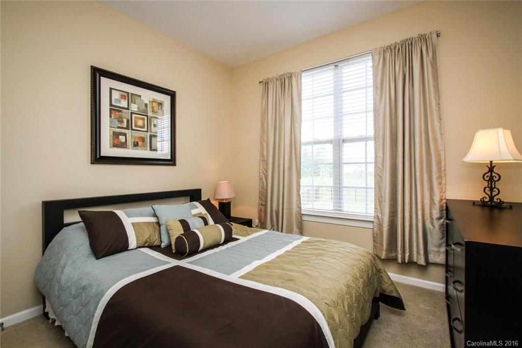 5922 Trailwater Road Charlotte, NC 28278 - Photo 10 of 24 Gallery Image 10