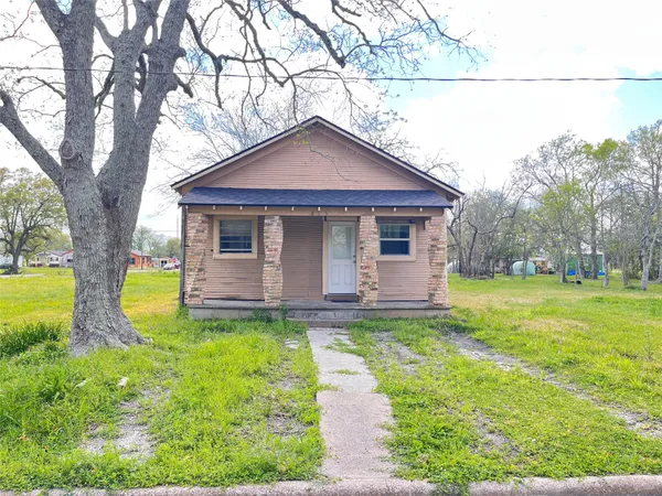 $59,997 | 815 Welford Avenue, Port Arthur, TX 77640