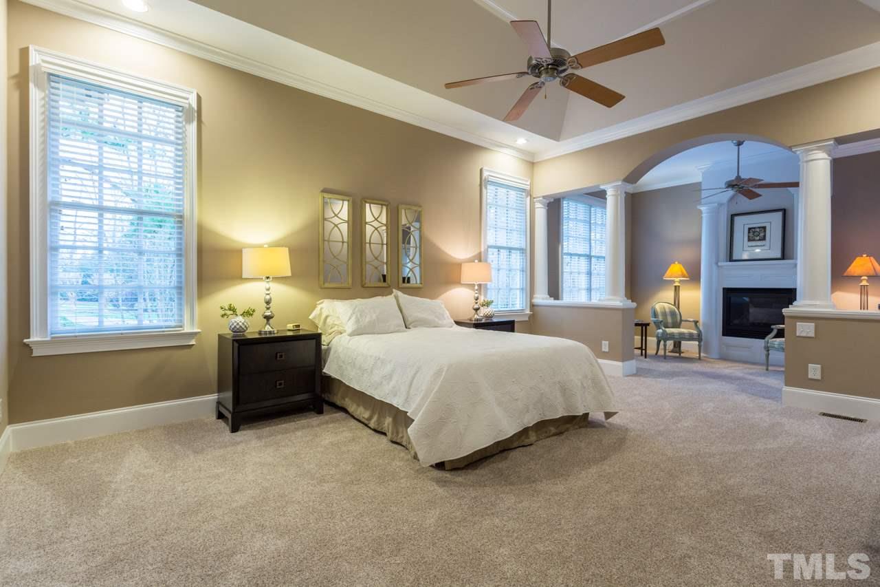 5204 Wynneford Way Raleigh, NC 27614 - Photo 11 of 26 Gallery Image 11