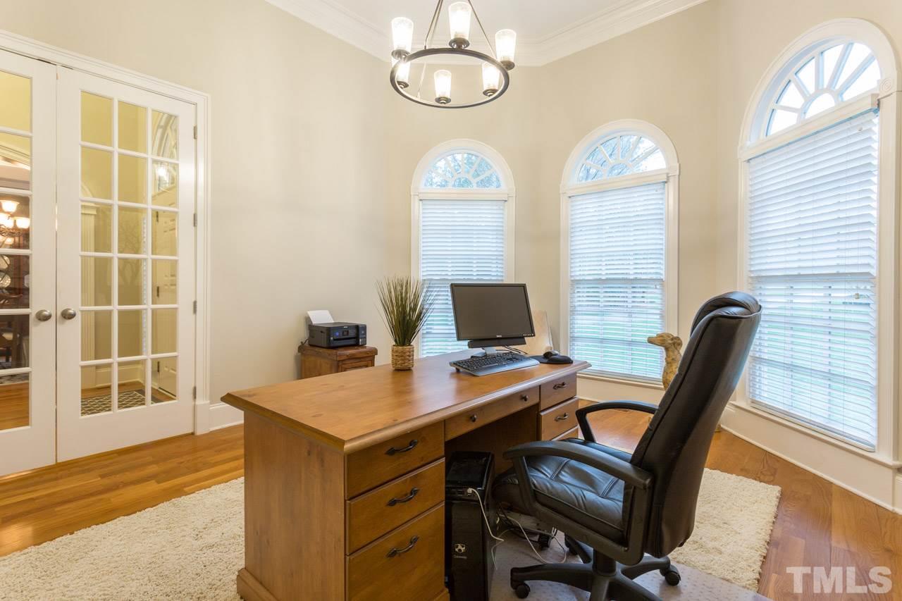 5204 Wynneford Way Raleigh, NC 27614 - Photo 5 of 26 Gallery Image 5