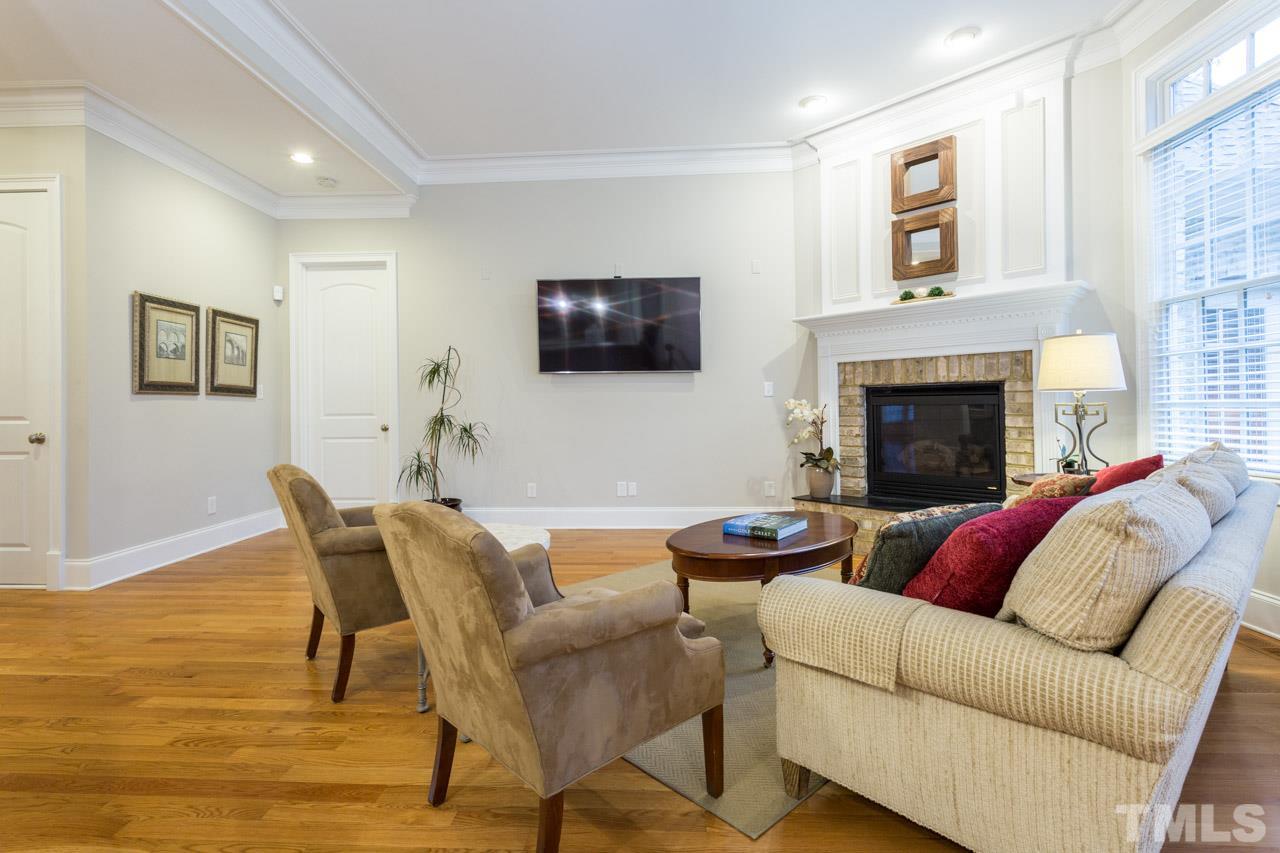 5204 Wynneford Way Raleigh, NC 27614 - Photo 7 of 26 Gallery Image 7