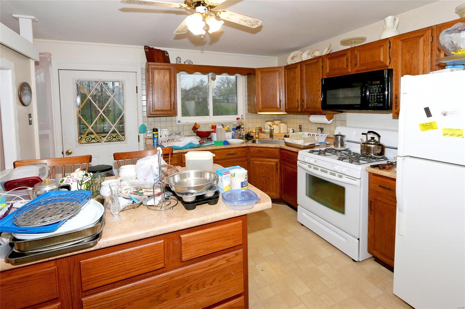 2268 Hudson Road St. Louis, MO 63136 - Photo 8 of 24 Gallery Image 8
