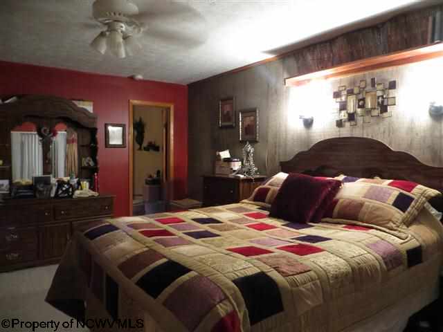 12425 Clay Road Newton, WV 25266 - Photo 8 of 20 Gallery Image 8