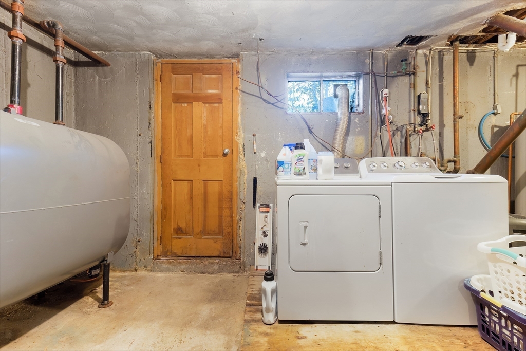3 Riverside Road Billerica, MA 01821 - Photo 37 of 42 a utility room with dryer and washer