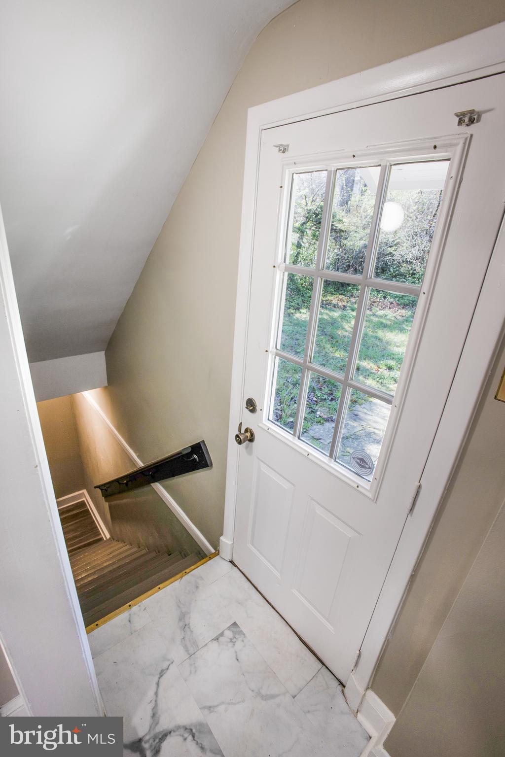 4635 Briarclift Road Baltimore, MD 21229 - Photo 24 of 48