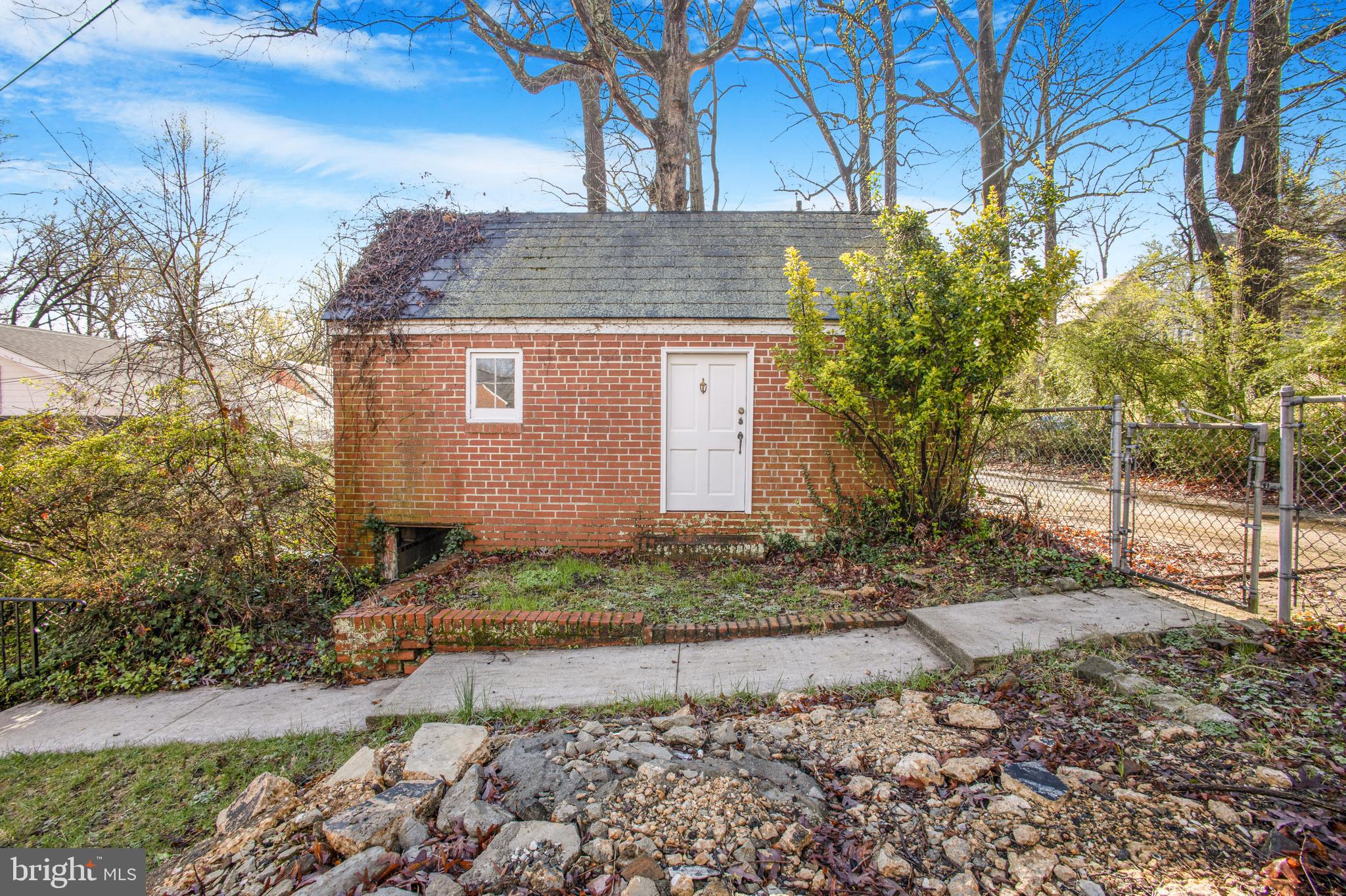 4635 Briarclift Road Baltimore, MD 21229 - Photo 31 of 48