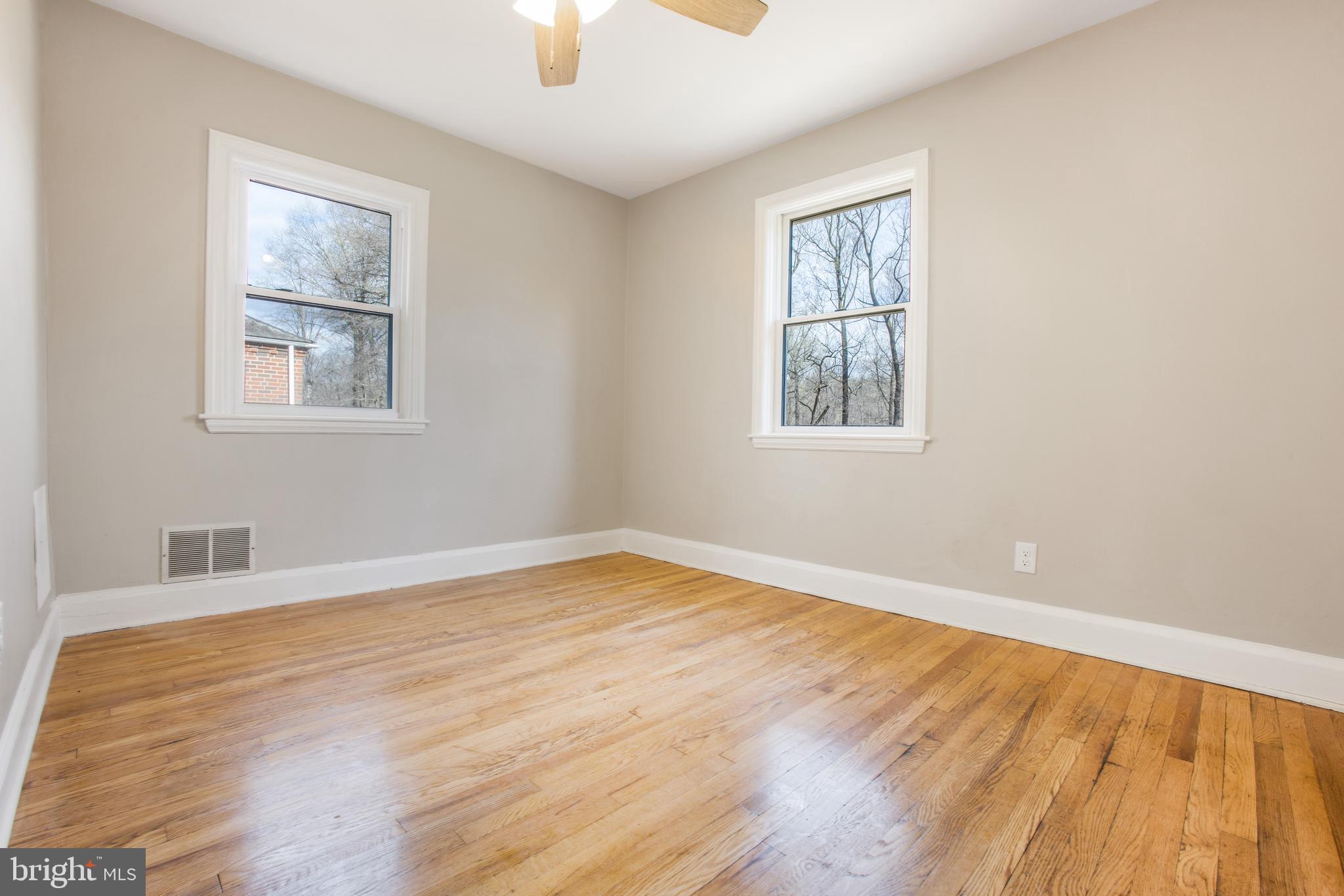 4635 Briarclift Road Baltimore, MD 21229 - Photo 35 of 48