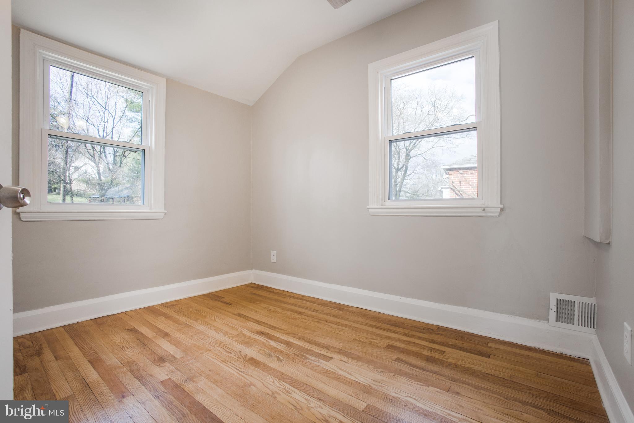 4635 Briarclift Road Baltimore, MD 21229 - Photo 41 of 48